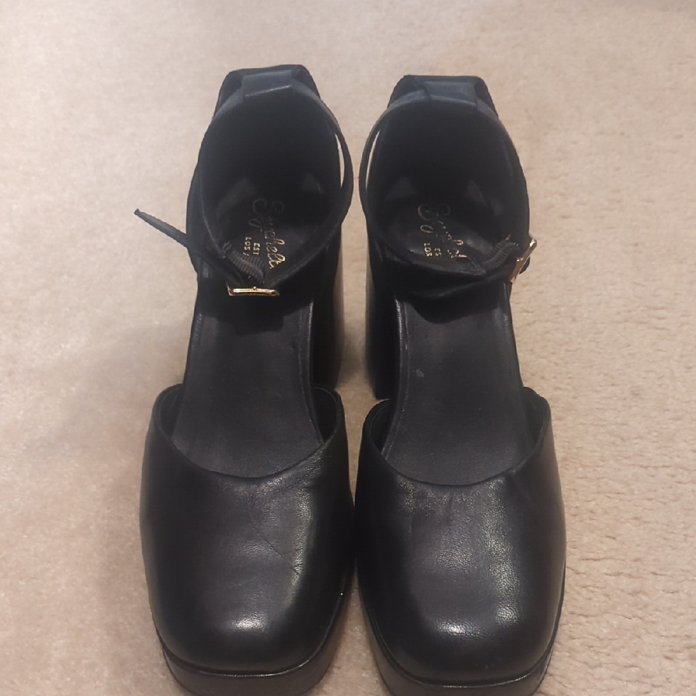 Elegant Black Ankle Strap Women's Shoes